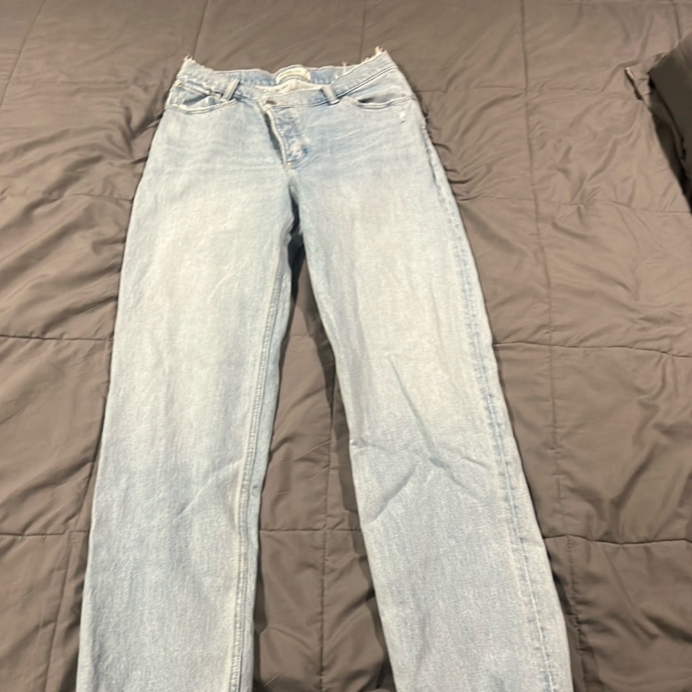 Abercrombie & Fitch The Dad High Rise Jeans